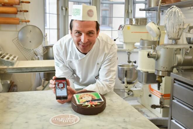 Personalisierte Torten vom Chef persönlich