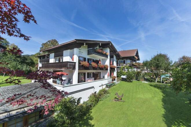 vom Garten betrachtet