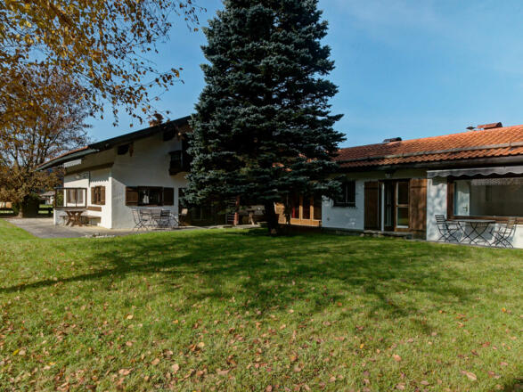 Landhaus Herz ruhig und sonnig gelegen in Rottach-Egern mit Blick auf die Berge und den Wallberg