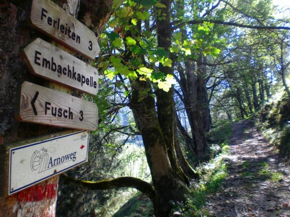 Wegkreuz Fuscher Höhenweg - Wölflerweg