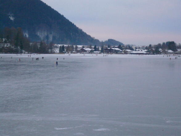 spiegeleis auf dem See