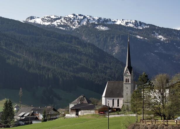 Katholische Kirche in Gosau am Dachstein
