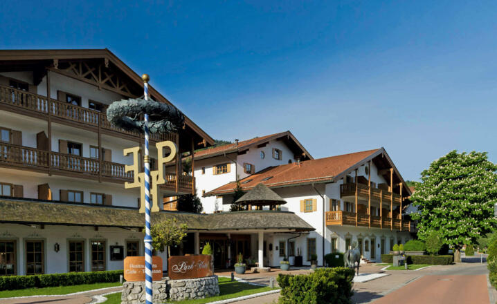Außenansicht des Relais &amp; Châteaux Park-Hotel Egerner Höfe