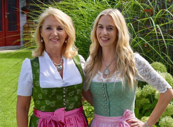 Ihre Gastgeber, Brunhilde und Alexandra