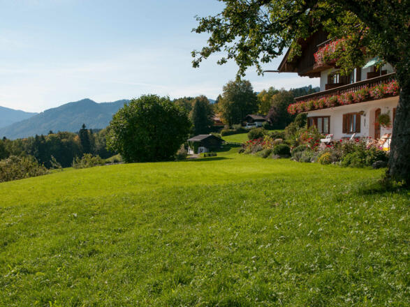 Gästehaus Unterreiterhof in Bad Wiessee - mit Traumblick über das Tegernseer Tal