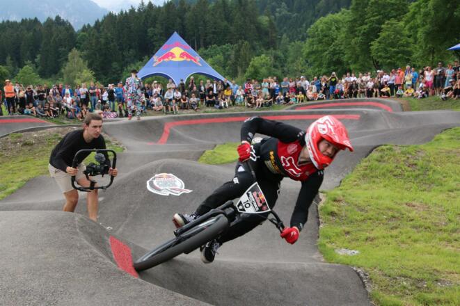 Pumptrack im neuen Skate- &amp; Bikepark zu Füssen
