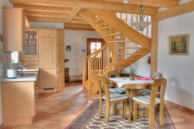 Küchenzeile/ Essbereich