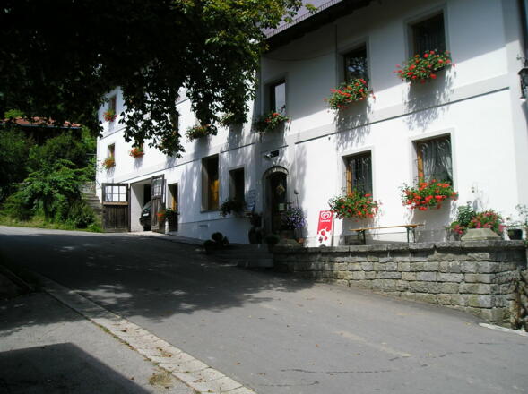 1. BIO-Holzofenbäckerei Grafmühle im Landkreis Passau
