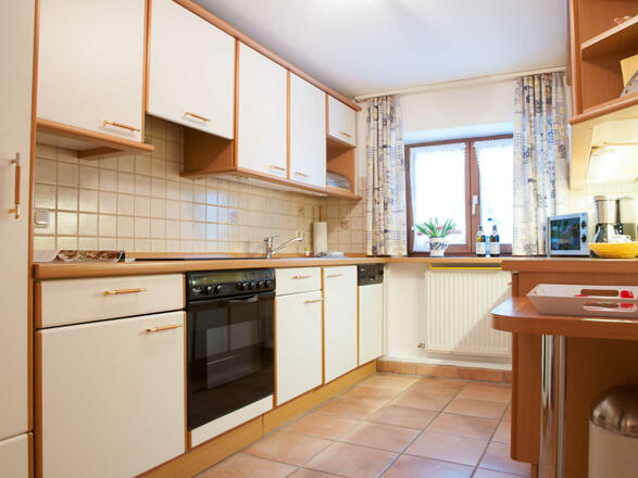 Ferienwohnung Eberle Tegernsee - Großzügige Küche