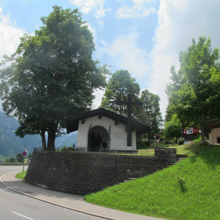 Kriegerdenkmal an der Walserstraße