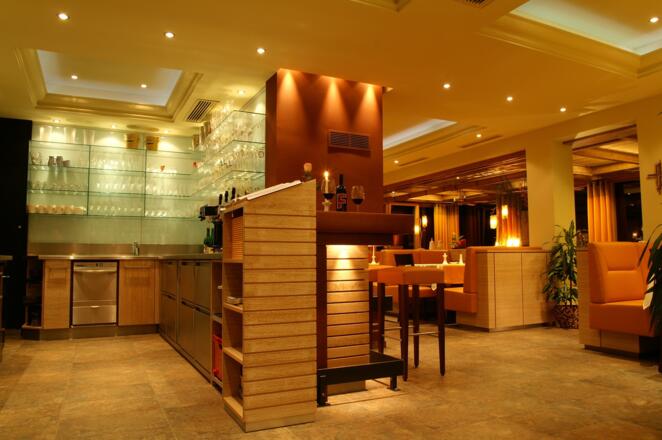 Cafe-Restaurant Passaublick - Blaas