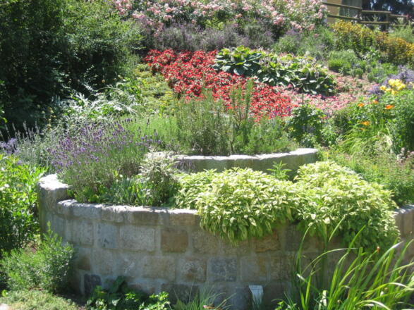 Kräuterschnecke im Klostergarten