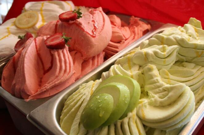 Köstliches Eis der Cafe -Konditorei Weltzer