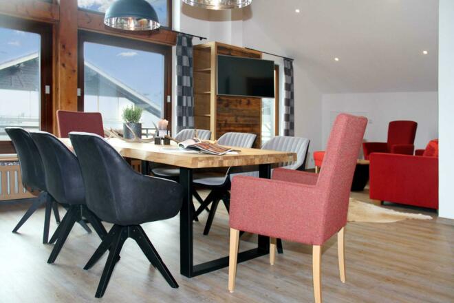 www_Traumloft_ALPuria_IMG_9972_b_Fenster Essplatz