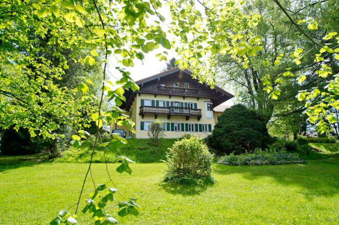 Haupthaus Seeansicht