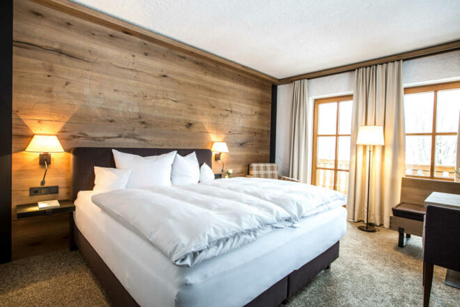 Die renovierten Doppelzimmer sind Ihr privates Refugium und garantieren beste Entspannung