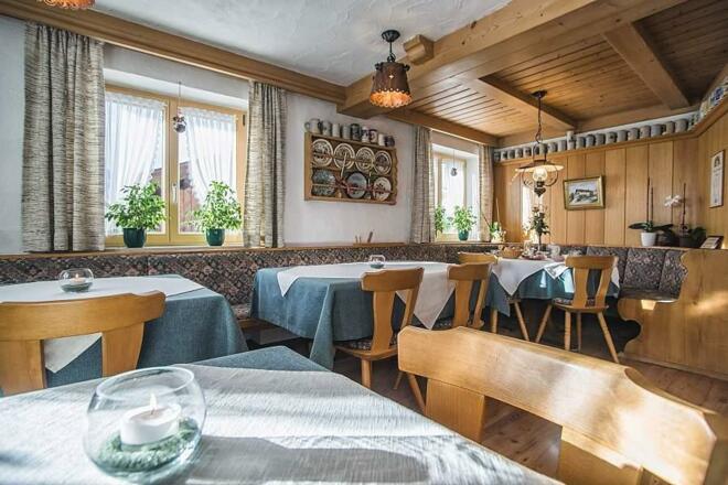 Frühstücksraum im Gästehaus Luitz-Kennerknecht