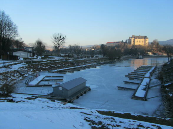 Bootsanlegestelle Grein