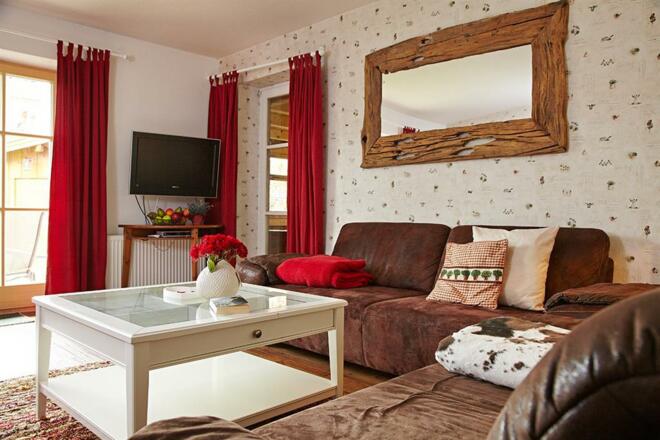 Ferienhaus Almliesel, Wohnzimmer im EG