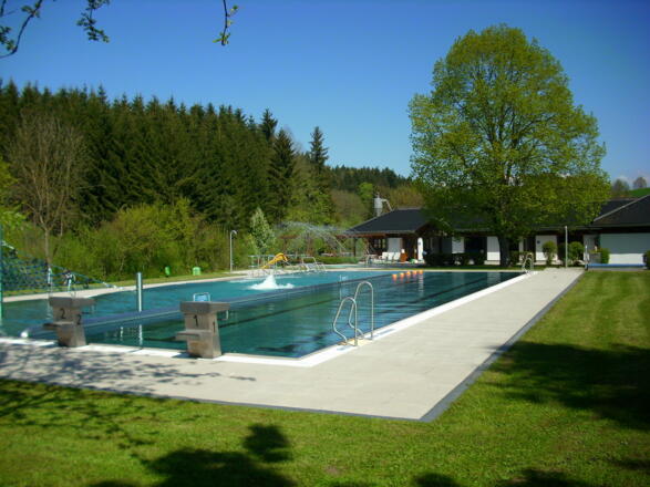 Beheiztes Freibad