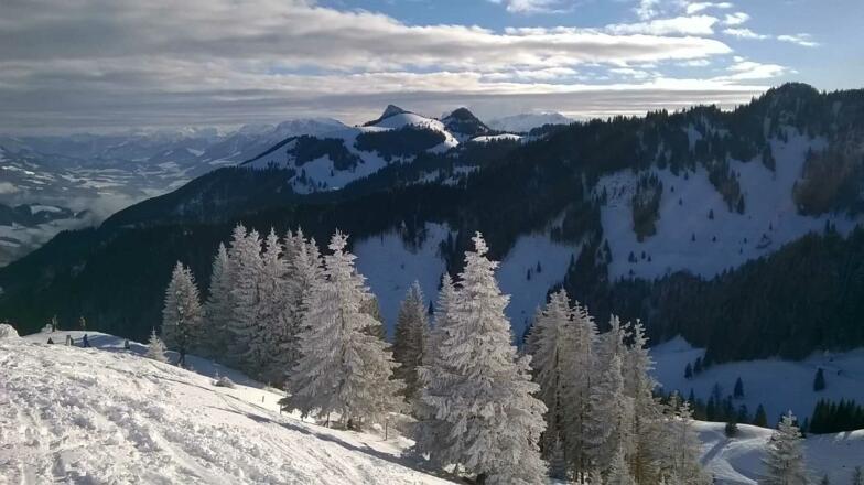 Ski-Langlauf im Leitzachtal oder Alpinski in den Skigebieten Sudelfeld und Spitzingsee