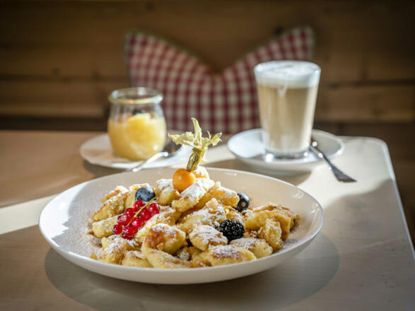 Kaiserschmarrn in der Brösel Alm