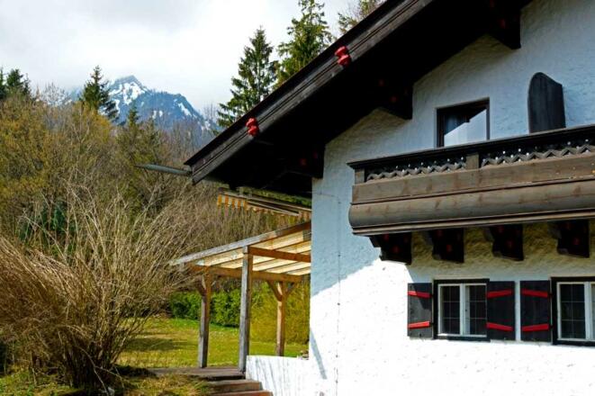 Ostbalkon mit Blick zum Wendelstein