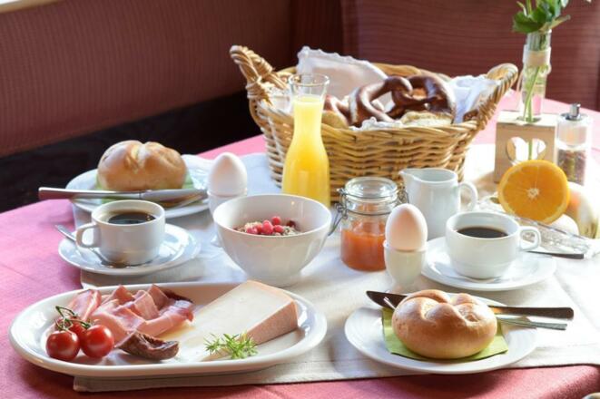 Frühstück vom Büffet