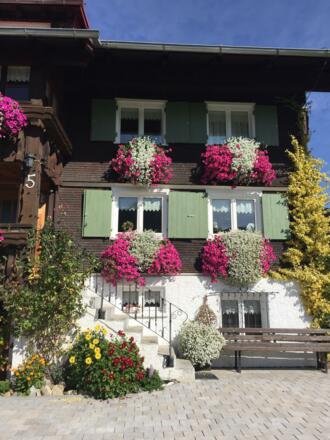 Gästehaus Nussbaumer im Sommer