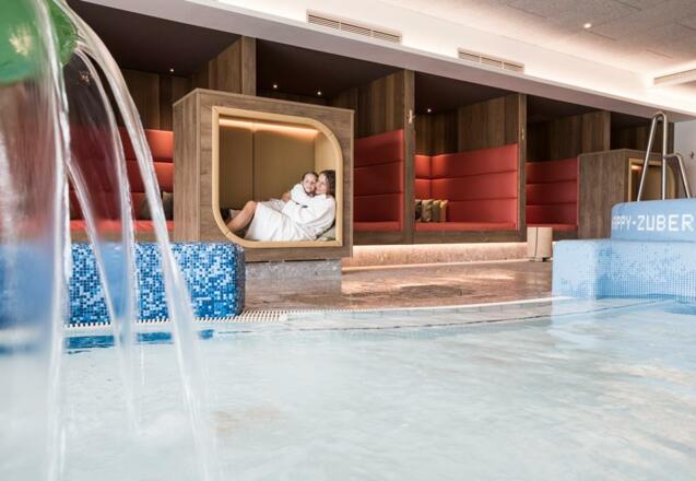 Separate Kleinkind Badelandschaft