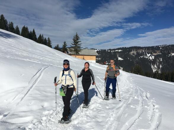 Geführte Schneeschuhwanderungen möglich