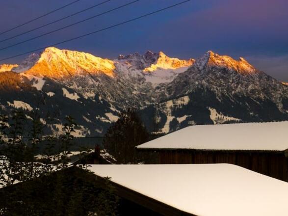 Haus Schmelzenbach -Winteraussicht-