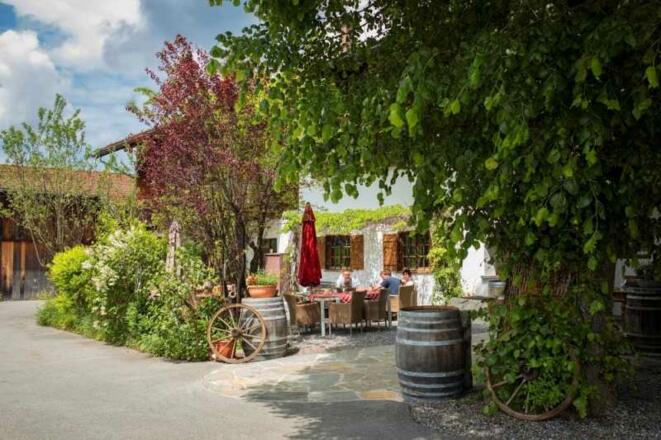 Blick zum Biergarten