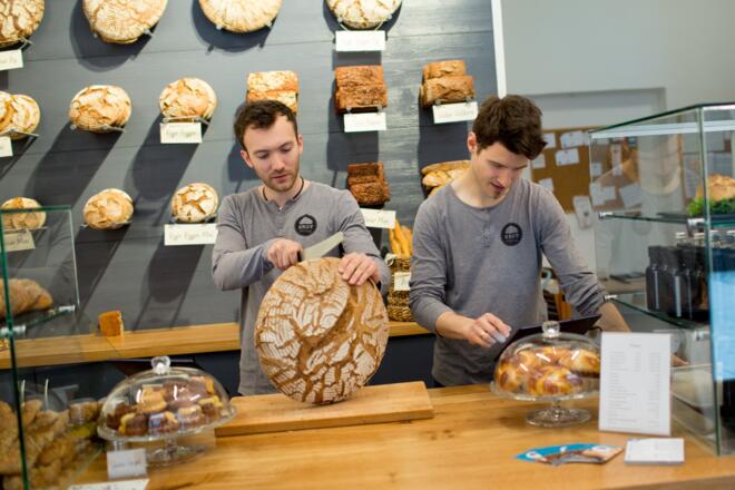 005_brotsu-chtig_-mesic