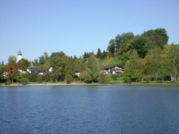Ansicht vom See aus