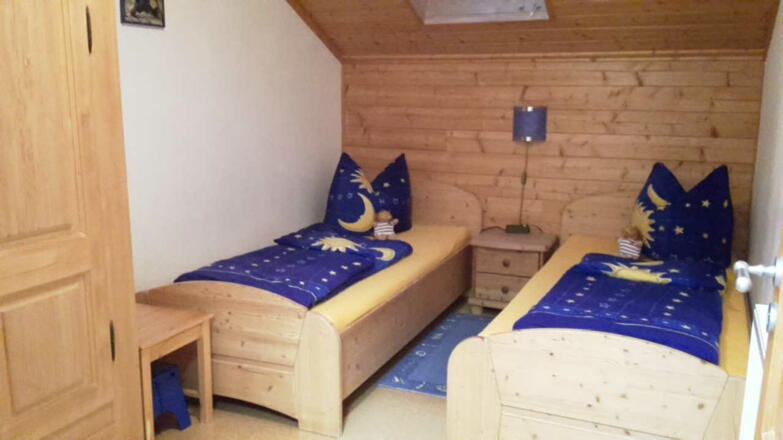 Kinderzimmer/kleines Schlafzimmer