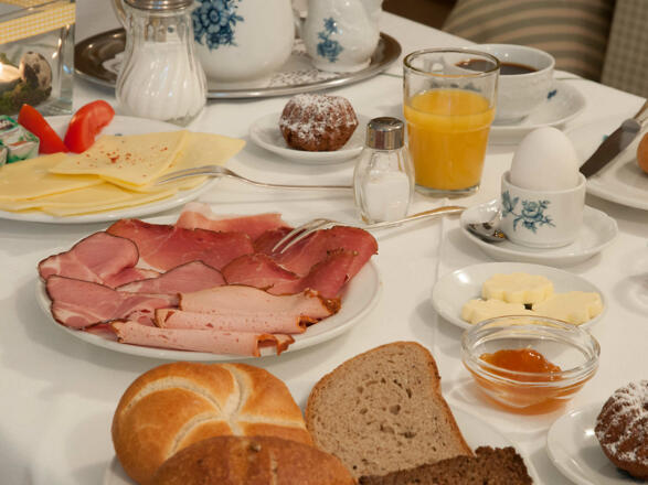 Hotel garni Haus Kiefer in Bad Wiessee am Tegernsee