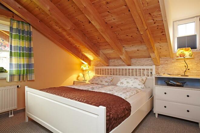 Ferienhaus Almliesel, Schlafzimmer 3 im DG