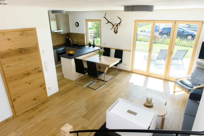 offener Wohn- und Essbereich