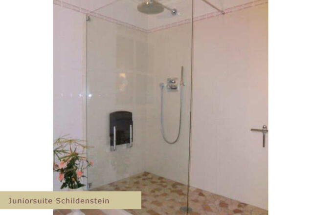 FeWo Blauberge Dusche 2. Bad bei 3 Personen