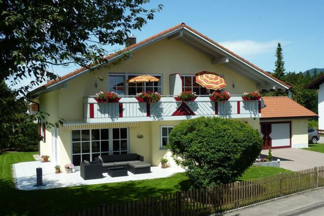 Ferienwohnungen Hantmann mit Balkon