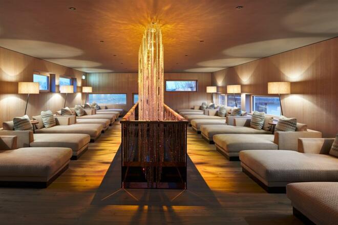 Ruhehaus mit Kristallreigen