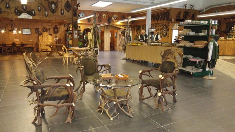 Der Innenraum des Jagd- und Trachtengeschäft Hickl