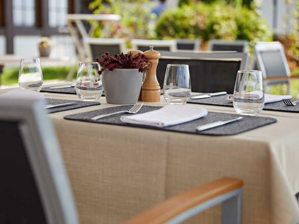 26_terrasse_4-sterne_hotel_birkenhof_oberstaufen_a