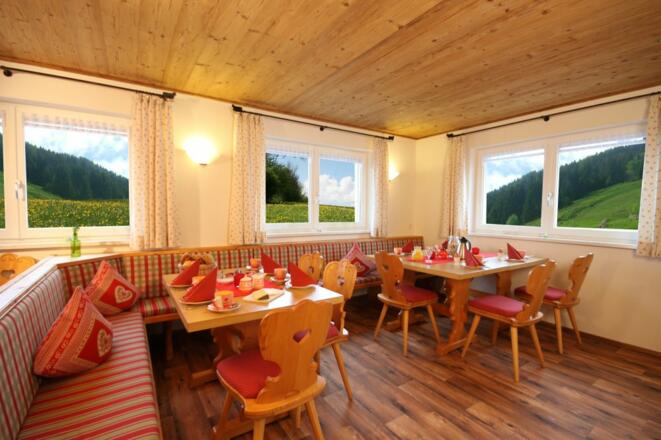 Frühstücks - &amp; Aufenthaltsraum