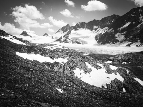 Falschungg Spitze, Karlespitze, Gurgler Ferner