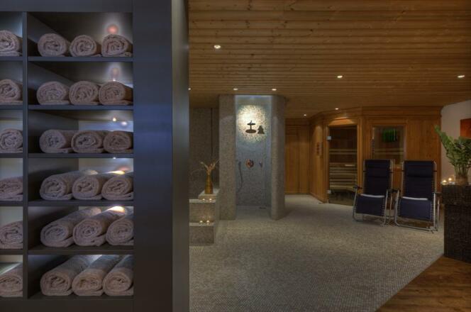 Saunabereich mit Finnischer Sauna, Dampfbad