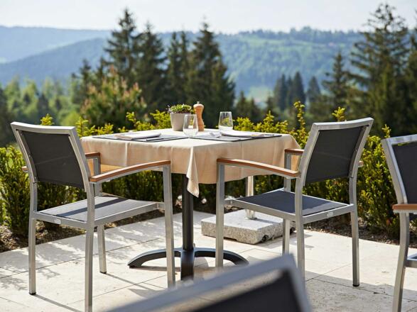 31_terrasse_4-sterne_hotel_birkenhof_oberstaufen_a
