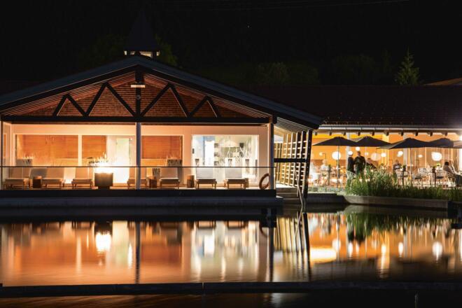 1-Haus-am-See-Poolparty