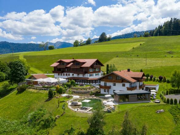Hausansicht_01-hotel_birkenhof_oberstaufen_allgaeu